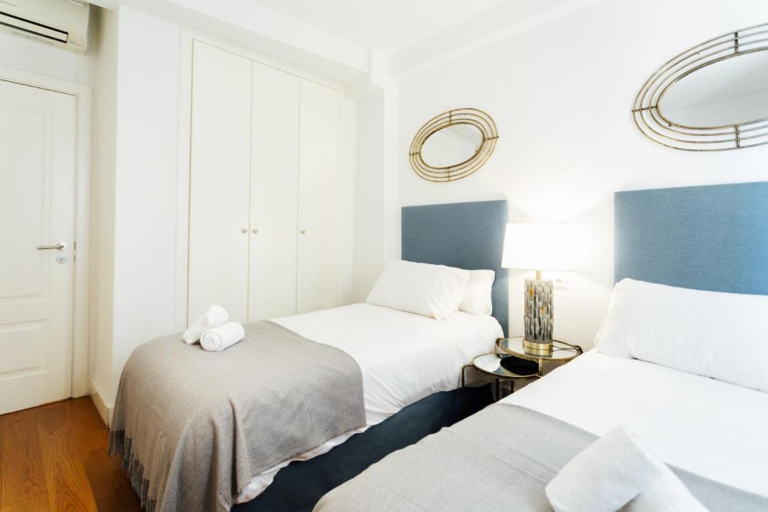 Minty Stay 3Bd Apartment - Triana Seville Ngoại thất bức ảnh