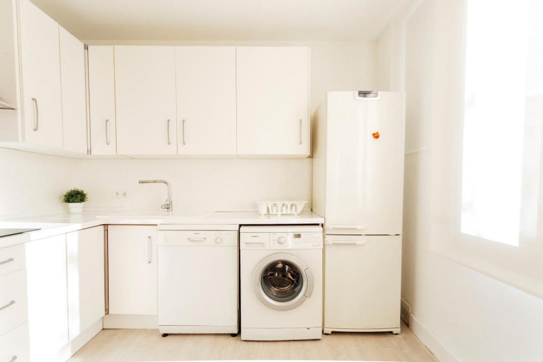 Minty Stay 3Bd Apartment - Triana Seville Ngoại thất bức ảnh