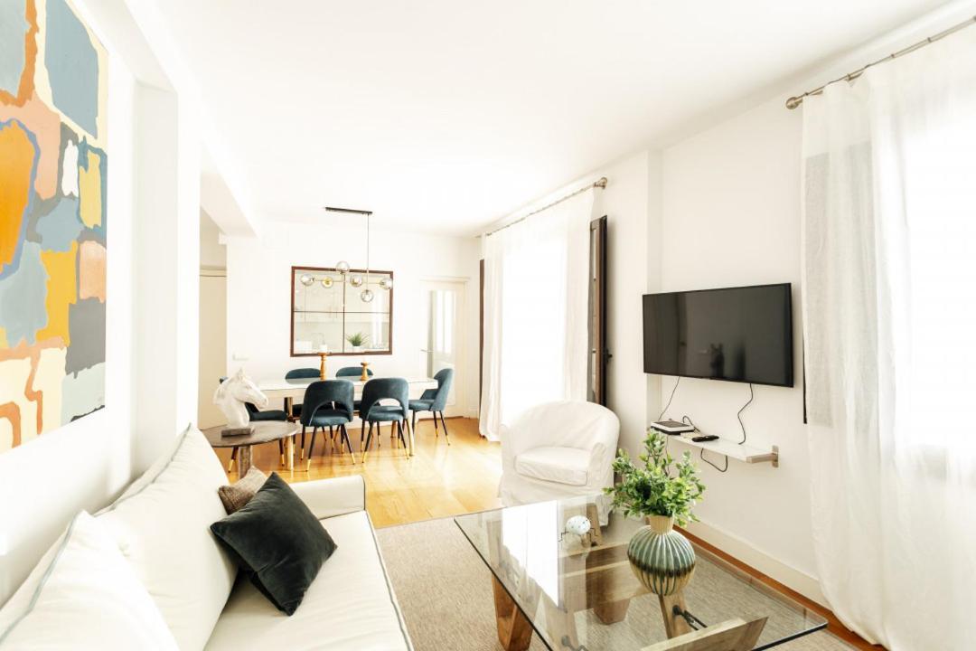 Minty Stay 3Bd Apartment - Triana Seville Ngoại thất bức ảnh