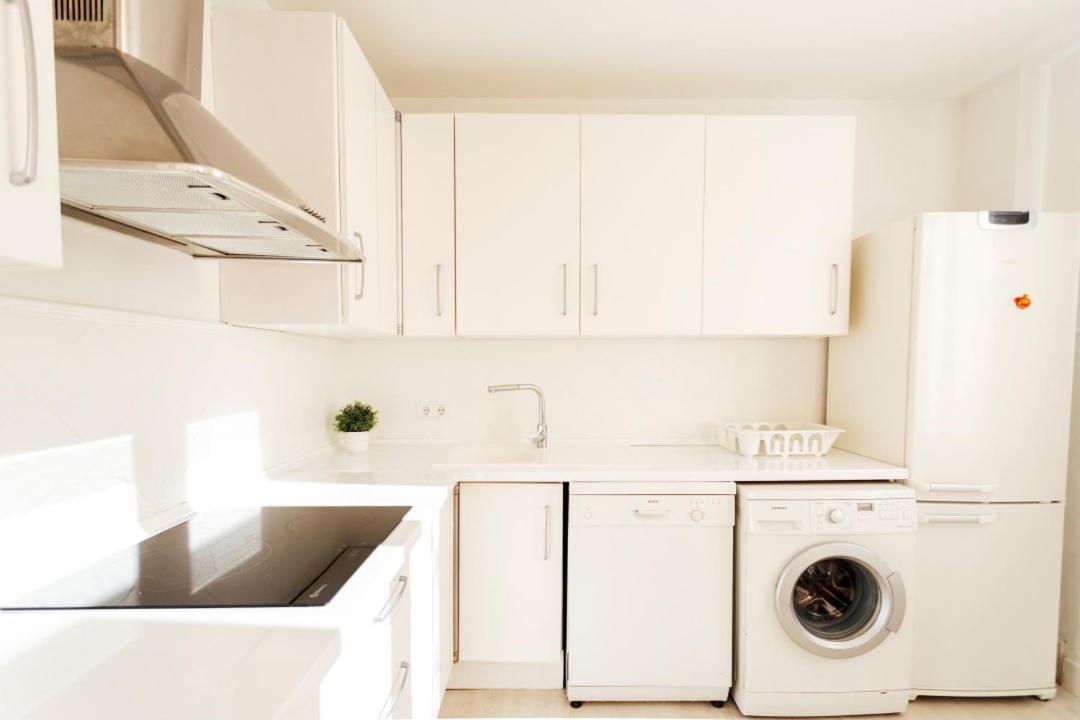 Minty Stay 3Bd Apartment - Triana Seville Ngoại thất bức ảnh